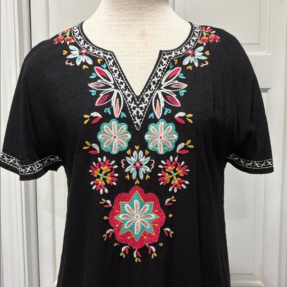 THML sz M black dress with colorful embroidery - Picture 2 of 7